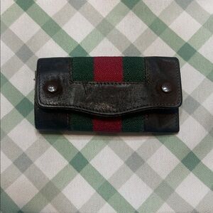 Vintage Gucci 4 key chain holder wallet